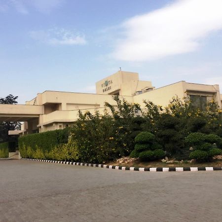 Hotel Vista New Delhi Exterior photo